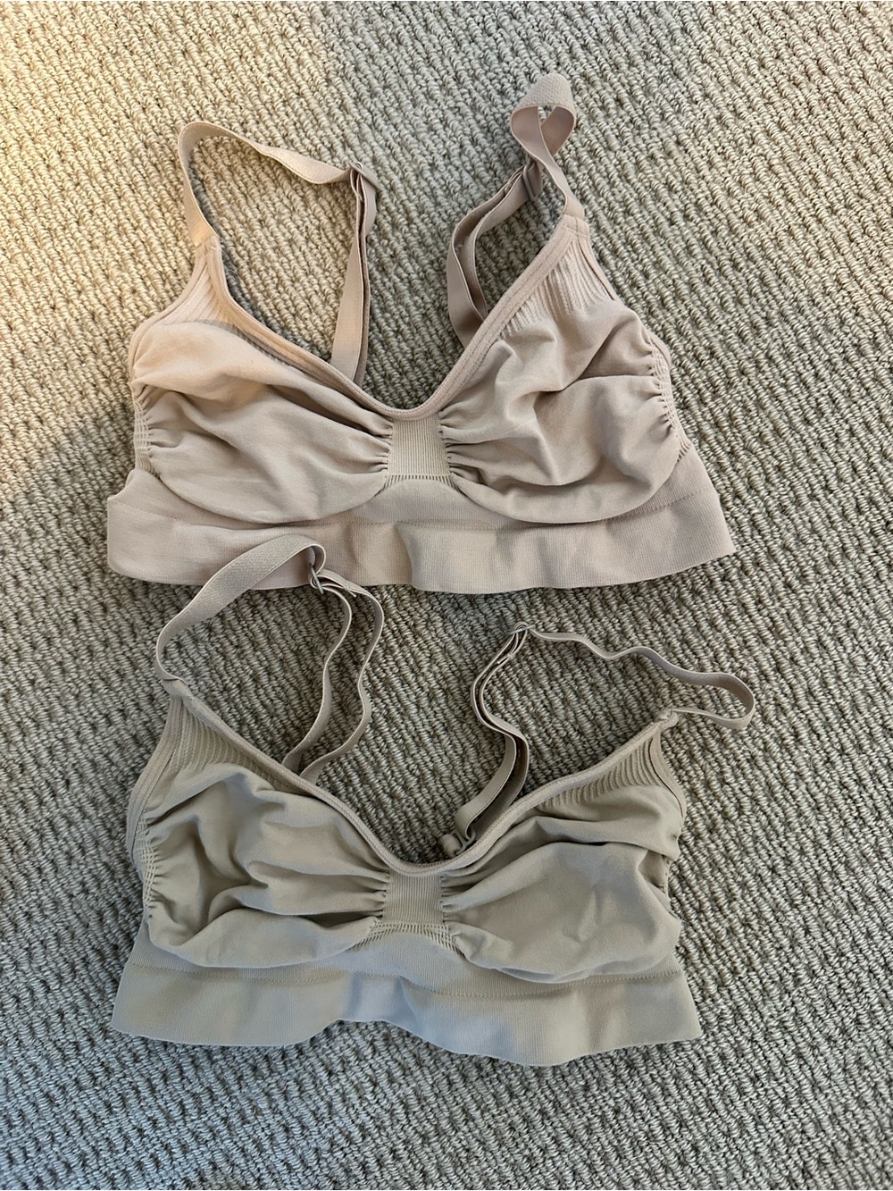2 SKIMS Seamless Sculpt 2 Bralettes. Never worn small